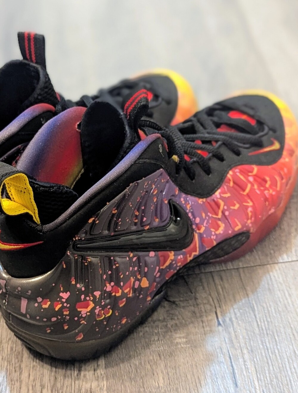 Nike Air Foamposites Asteroid 2013 Mens Sneakers - Size 8.5